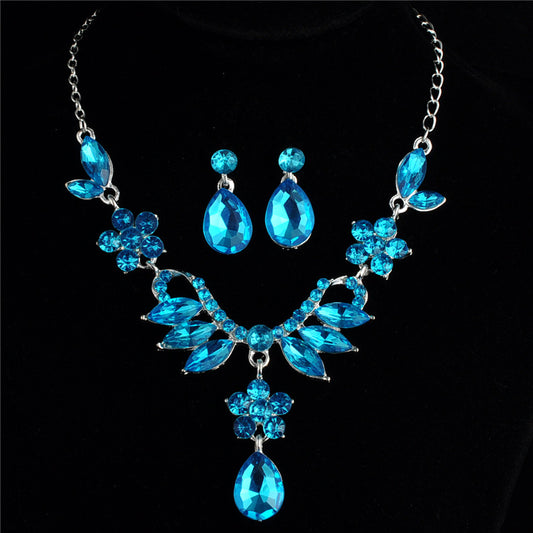 Luxurimo Crystal Necklace & Earring Set